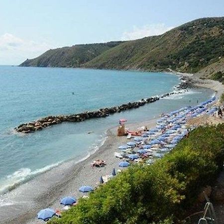 Villaggio Club La Maree Pisciotta Dış mekan fotoğraf