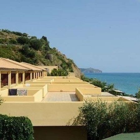 Villaggio Club La Maree Pisciotta Dış mekan fotoğraf